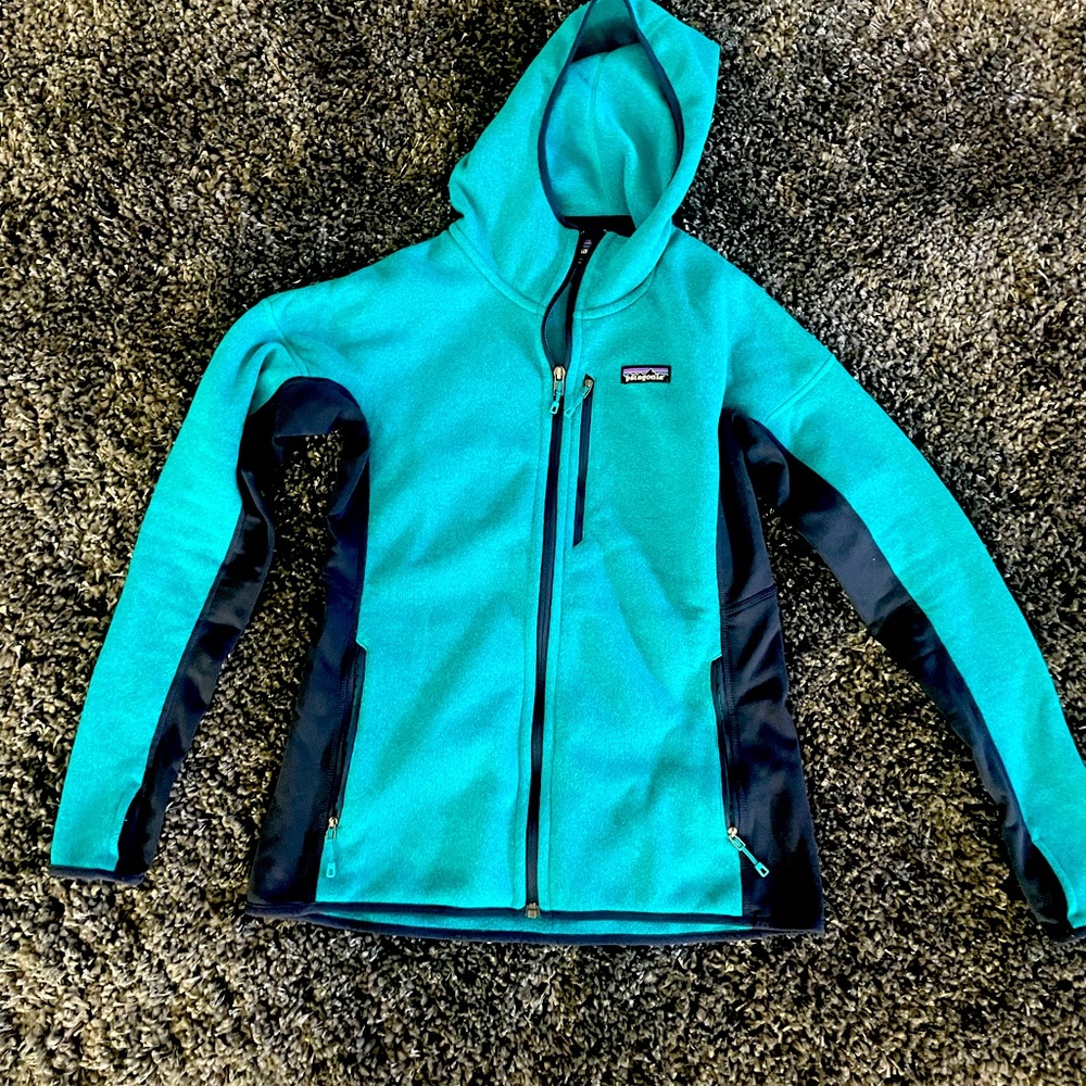 Patagonia Jacket- zip up with hood